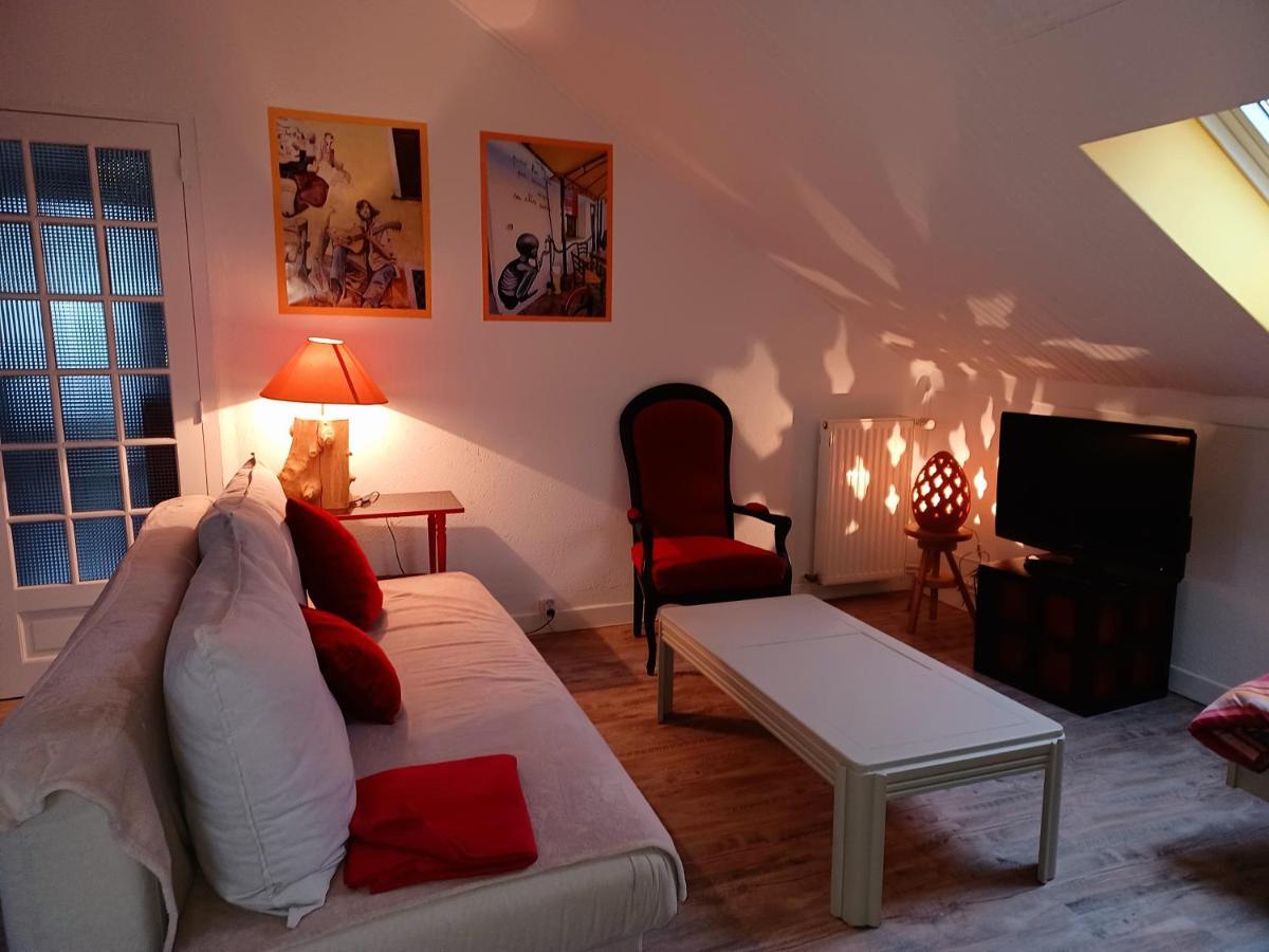 Appartement Dans Maison, Calme Assure Corancy Exterior photo